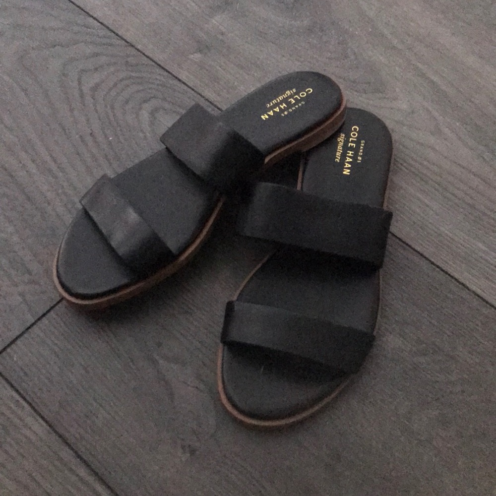Hardly Worn! Cole Haan Black Strap Sandal